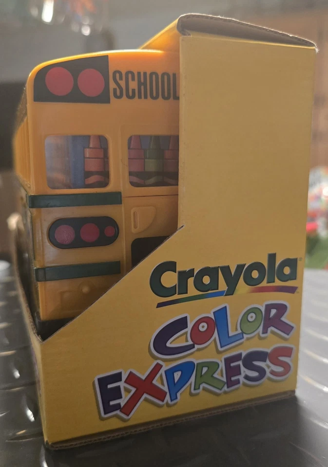 Crayola Color Express School Bus w 24 Crayola Crayons w/ Sharpener - 1993 - Image 3 of 4
