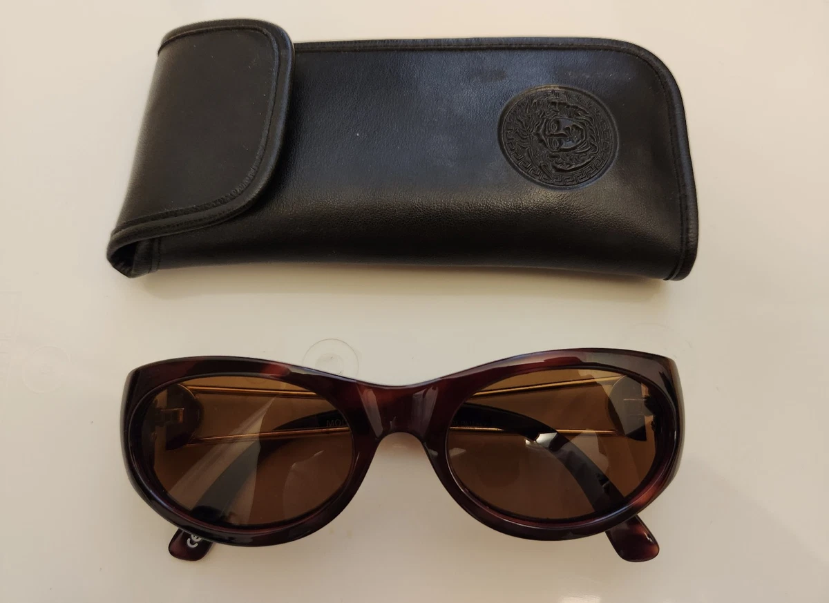 Gianni Versace 1996 Sunglasses Tortoise Unisex Black Metal MOD 452/A Vintage GIANNI VERSACE Vintage 1996 Light Brown Tortoise Frame  main image 2
