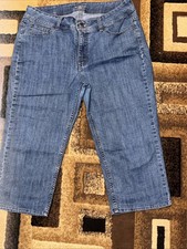 Riders By Lee, Women  s Capri Jeans