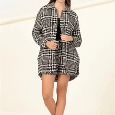 Textured Houndstooth Fray Hem Shacket