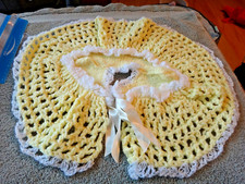 Vintage Baby/Small Girl Poncho Cape Shawl White Yellow Crochet Open Neck Ribbons
