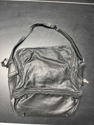 Nike Swoosh Vintage Suede Leather Black Messenger Crossbody Gym