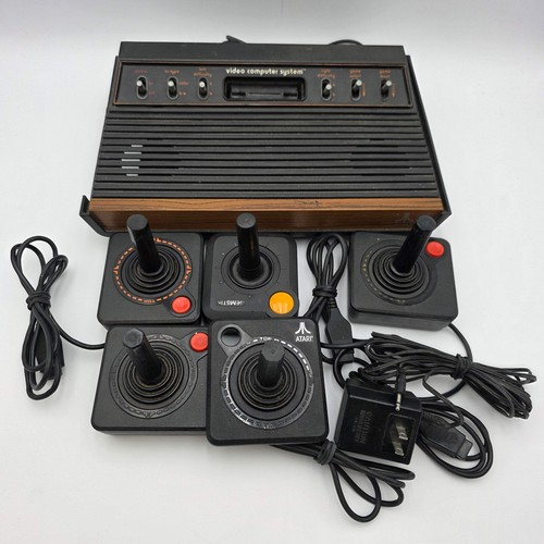 Broken Atari 2600 VCS 6 switch Console System CX-2600 Broken Open