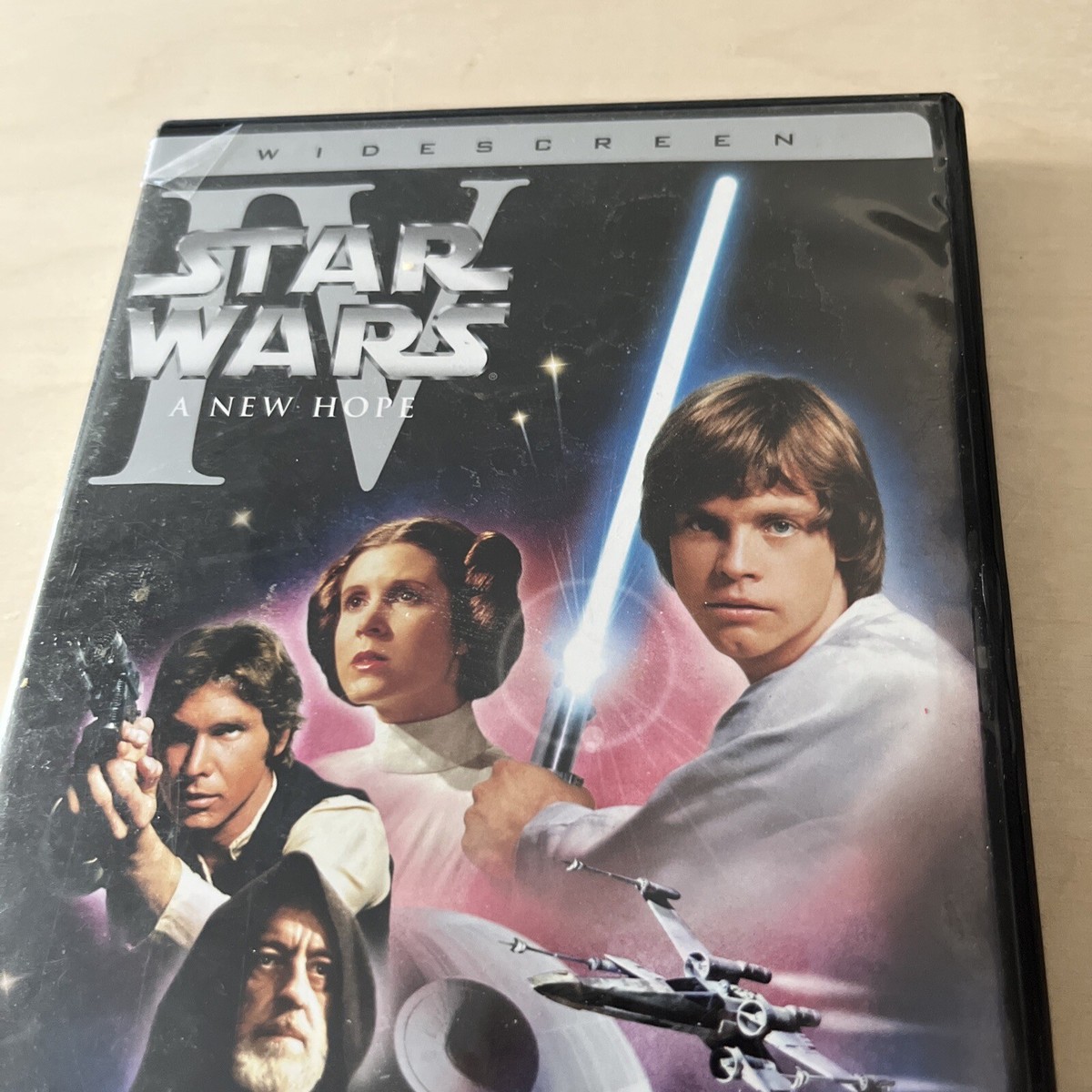STAR WARS IV - A NEW HOPE , DVD (1) DISC Widescreen REMASTERED