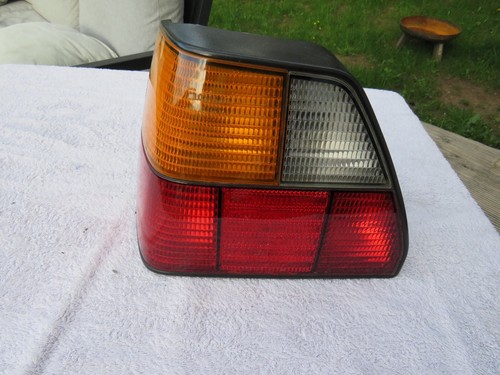 VW Golf 2 II Rücklicht links Rückleuchte Saturnus 19e GTI hinten original OEM
