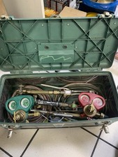victor Medium Capacity Oxy-Acetylene Gas Welding Torch, Fixed Neck with gauges