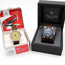 Lot of 2 Men's Wenger Swiss Army & Victorinox Swiss Army Wrist Watches W-359