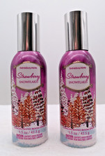 2 X Bath Body Works STRAWBERRY SNOWFLAKES Concentrated Room Spray 1.5 oz ea