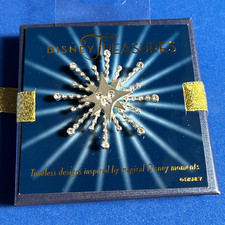 Disney Treasures Frozen Jeweled Snowflake Star Brooch Pin F01