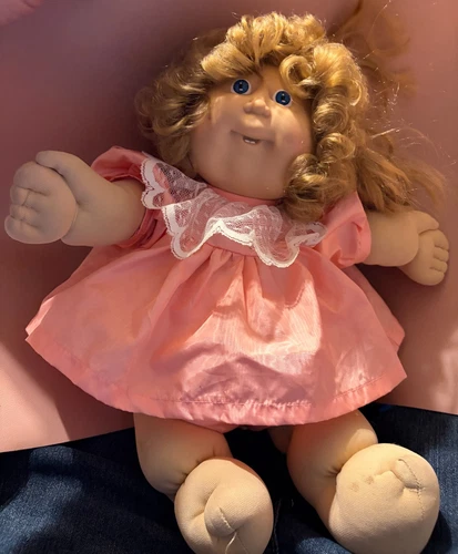 Cabbage Patch Kids Blonde Curly Cornsilk Doll In Vintage Pink Dress & Bloomers