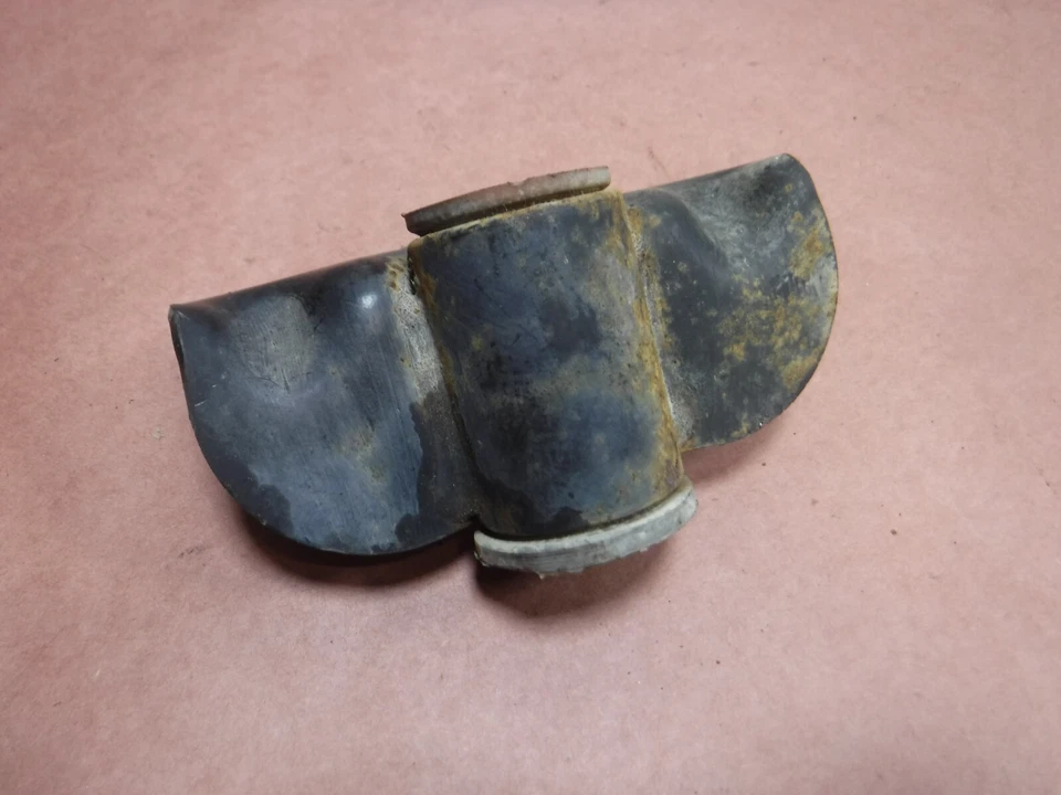 Suspensión de montaje de escape Jeep Liberty KJ 05-06 3,7 V6 envío gratuito de fábrica Foto 3 de 3