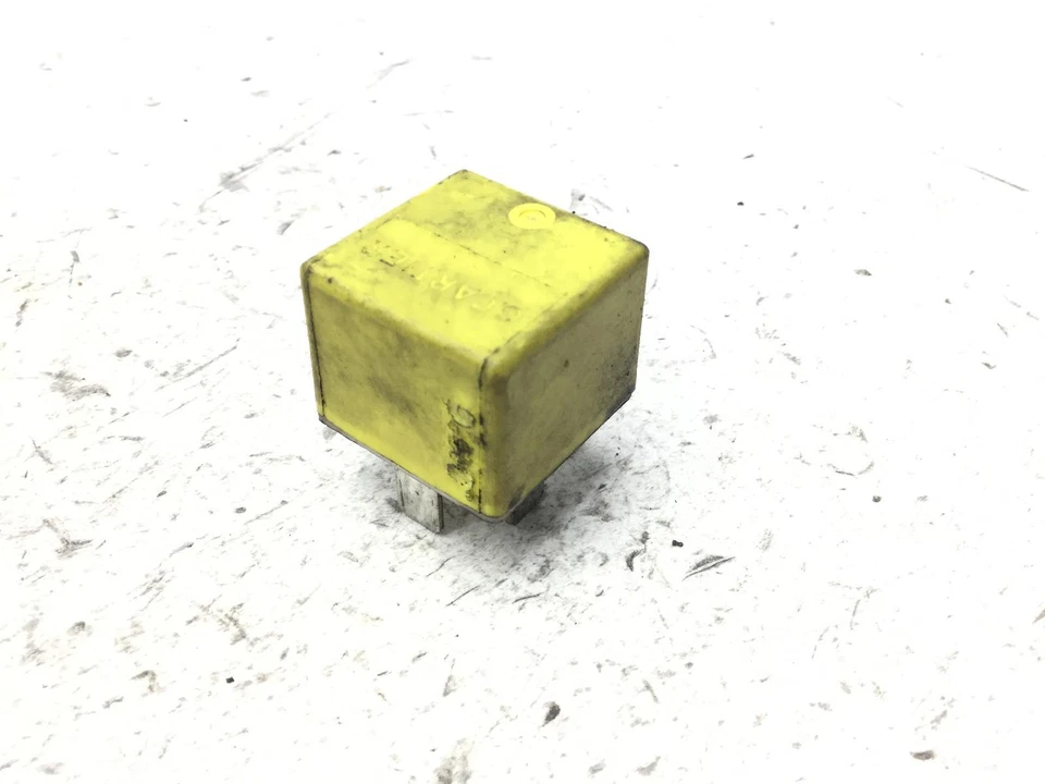 Zündrelais Gelb Peugeot Vivacity 2T 50 2007 VGAS1CADA00364966 - Bild 2 von 4