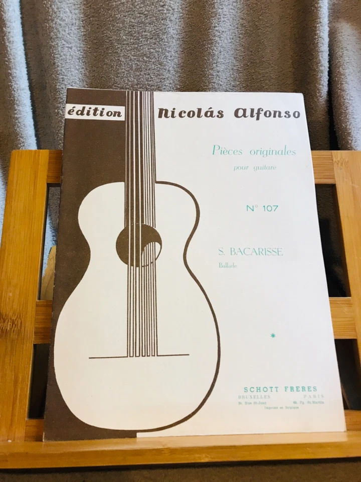 S. Bacarisse Ballade pour guitare partition éditions Schott - Photo 1/1