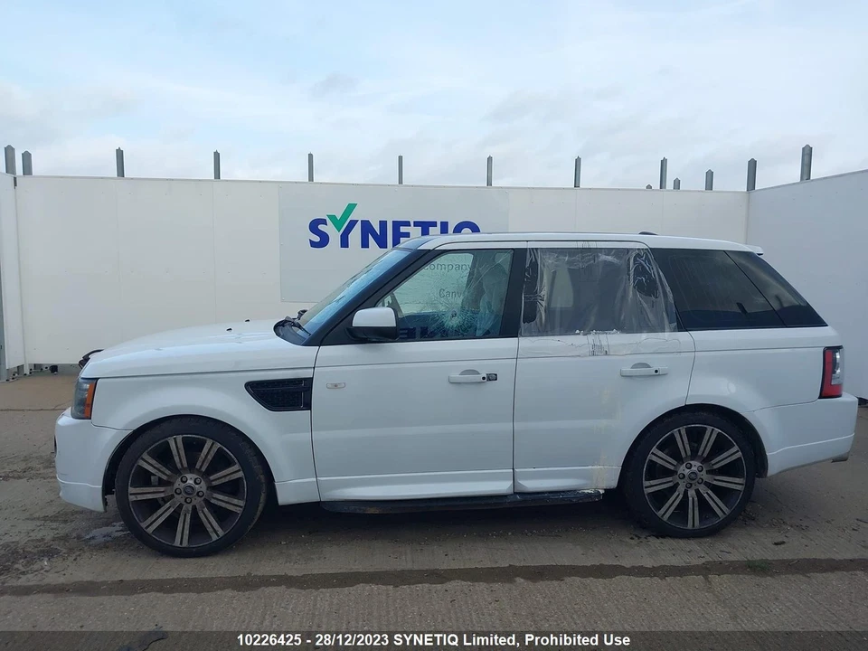 WING LINER LAND ROVER RANGE ROVER SPORT MK1 FL (L320) 2005 TO 2013 NSF - Image 2 of 4