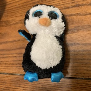 Ty Beanie Boo "WADDLES" Penguin 6 Inch Stuffed Toy 2015 Used