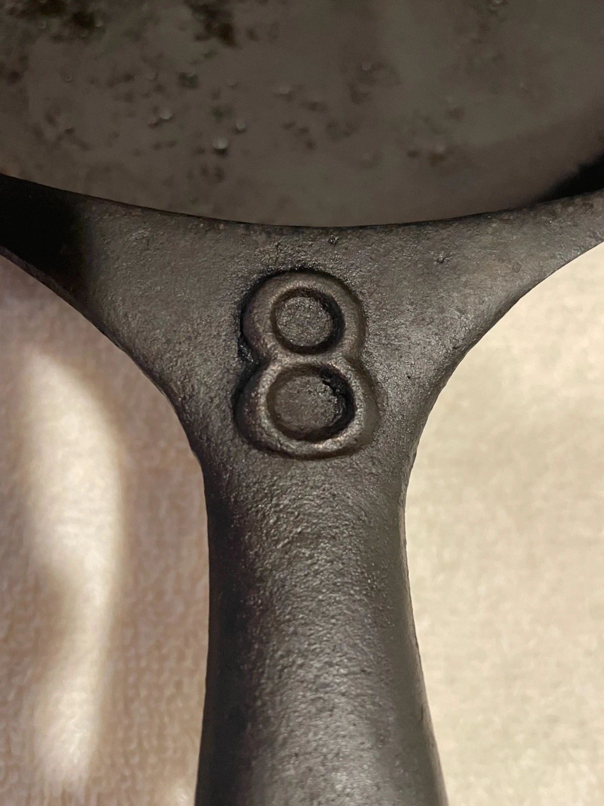 Southern Mystery Skillet SMS Raised  Vintage Cast Iron Restored