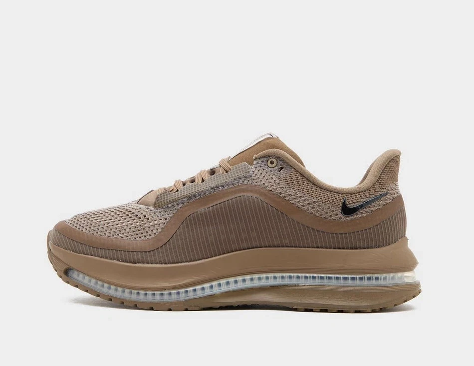 Nike Men's Pegasus Premium Shoes in Brown