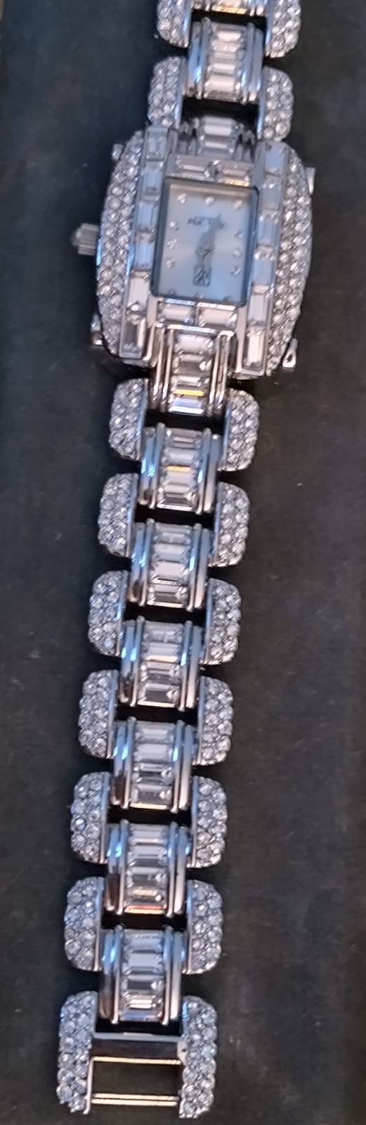Picture 5 of 17