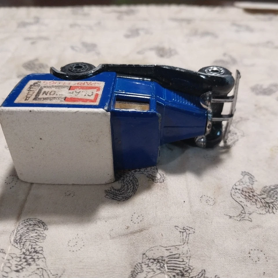 MATCHBOX  MODEL A FORD 1979. CHAMPION SPARK PLUG VAN - Image 4 of 4