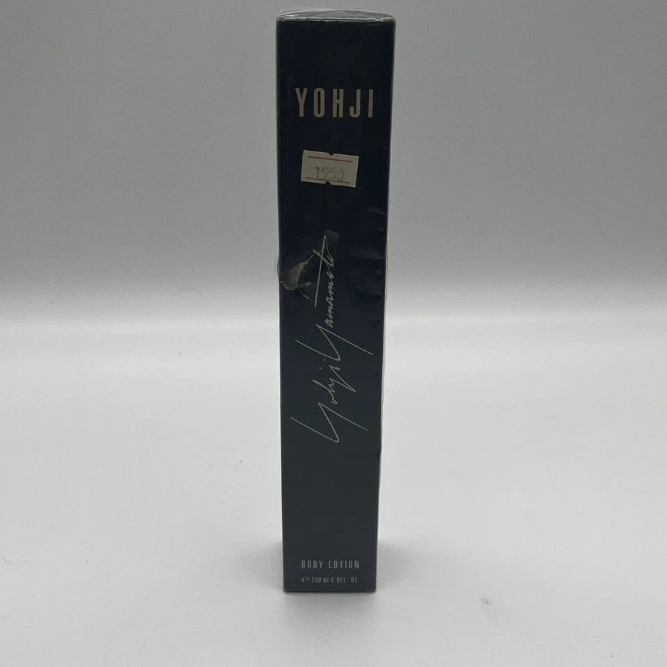 Loción corporal Yohji by Yohji Yamamoto 200 ml - Nueva sellada - Algunos daños en la caja Foto 2 de 4