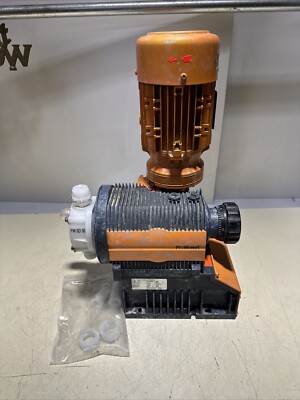 Pre-Owned Prominent Sigma Fluid Controls Metering Pump S1BAH12035 PVTS070S000