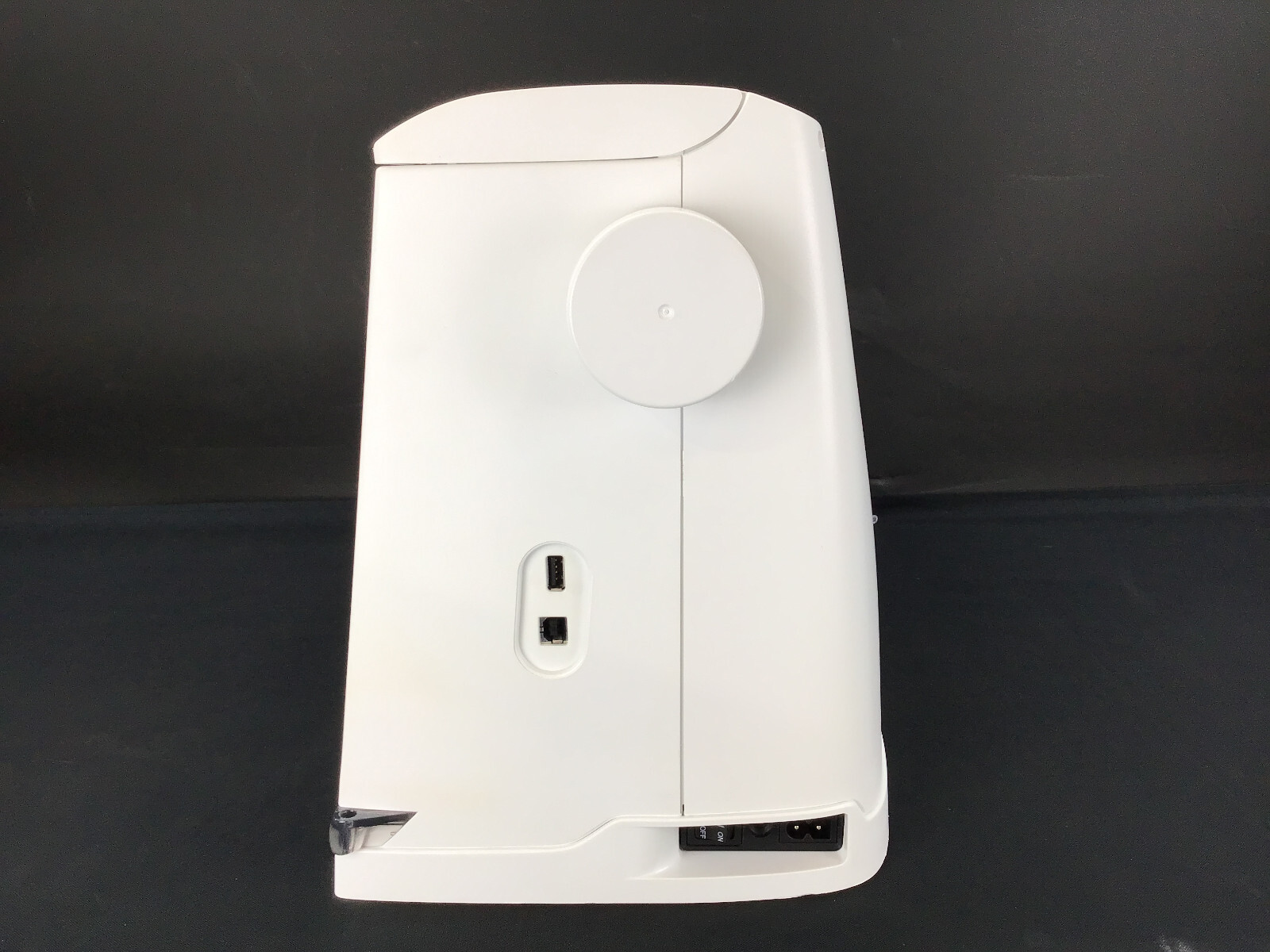 Husqvarna Viking Designer Diamond Computerized Sewing + Embroidery