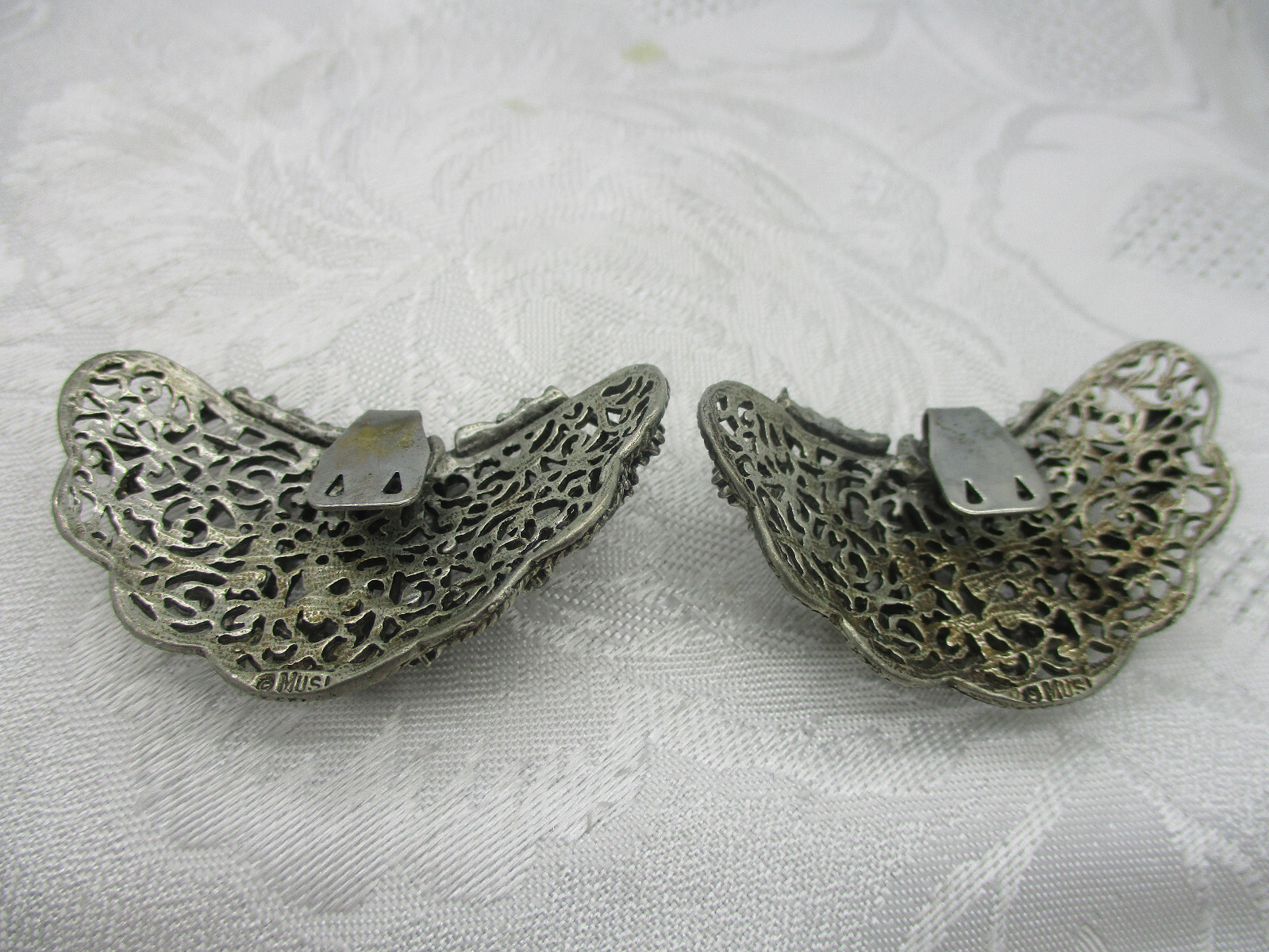 VINTAGE ESTATE JEWELRY SIGNED MUSI SILVER TONE RHINESTONE FILIGREE SHOE