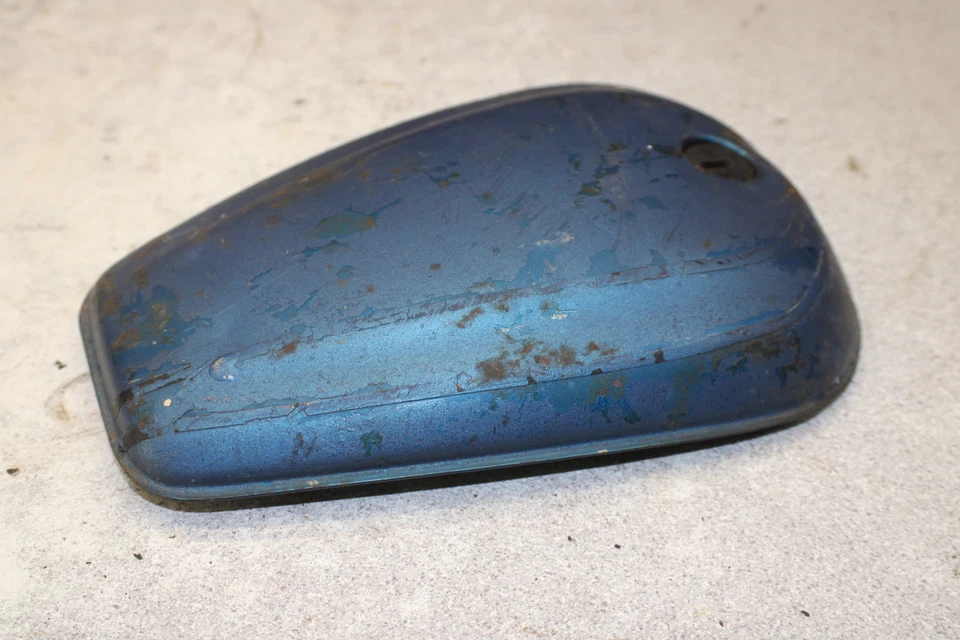 Крышка двери бензобака 1978 Honda Twinstar 200 CM185T V1-4197.TP - Изображение 2 из 4