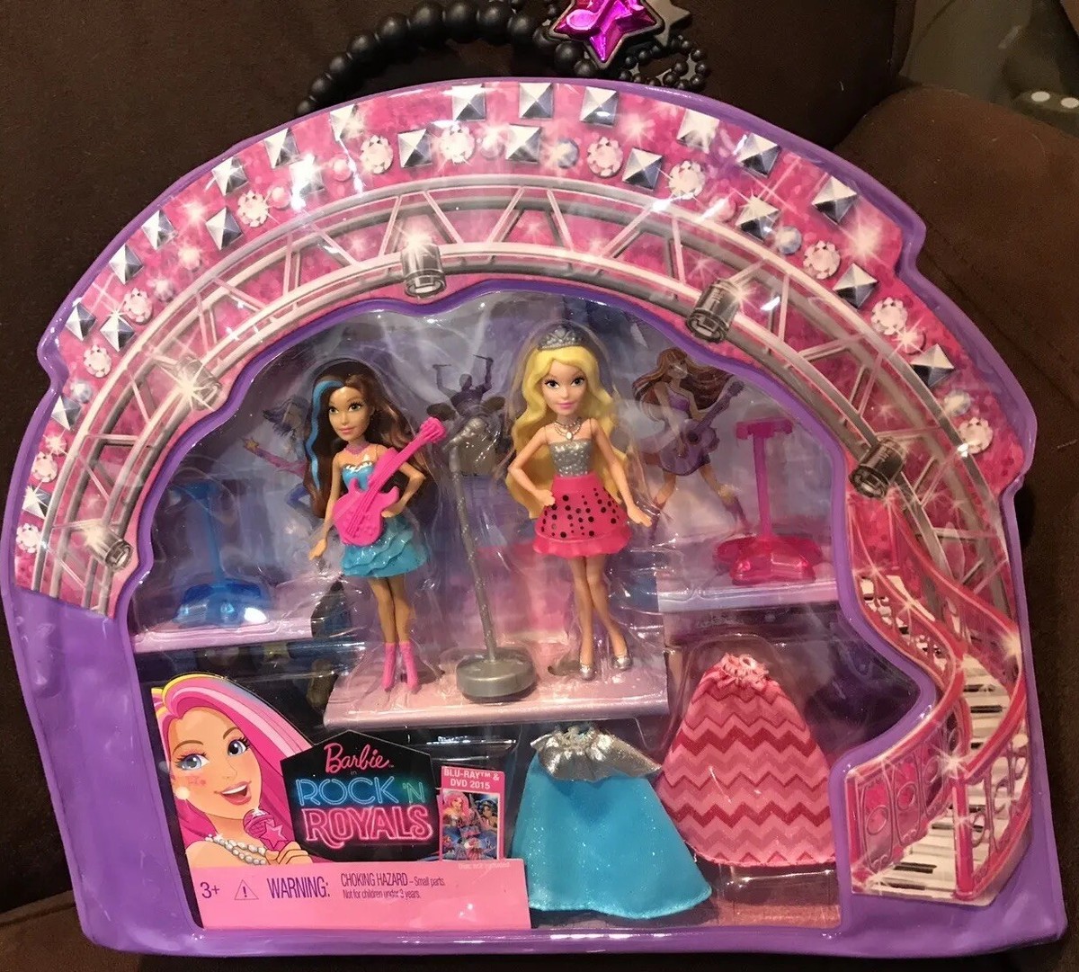 BARBIE ROCK ROYALS PLAYSET 2DOLLS/STAGE ACCESSORIES SUPER CUTE