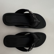 Louis Vuitton Women s Black Thong Sandals Sli...