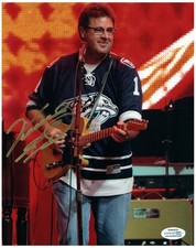Vince Gill Signed Autographed 8x10 Photo ACOA