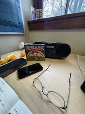 SONY ZS-RS60BT CD BOOMBOX WITH BLUETOOTH. Everything Works.
