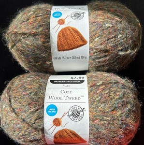 Loops & Threads Cozy Wool Yarn - Super Bulky 4.5oz Clematis Color For Knitting & Crochet