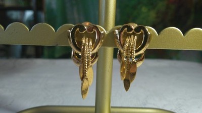 Vintage 1953 MONET  Priscilla  Gold Plated Clip Earrings   Mid Century Design