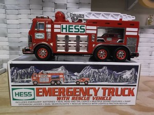 2005 hess emergency truck with rescue vehicle