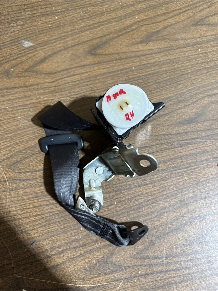 Оригинальный правый задний ремень безопасности для Scion Frs Subaru Brz Toyota 86 2013–2020 годов выпуска под правую руку - Изображение 2 из 4