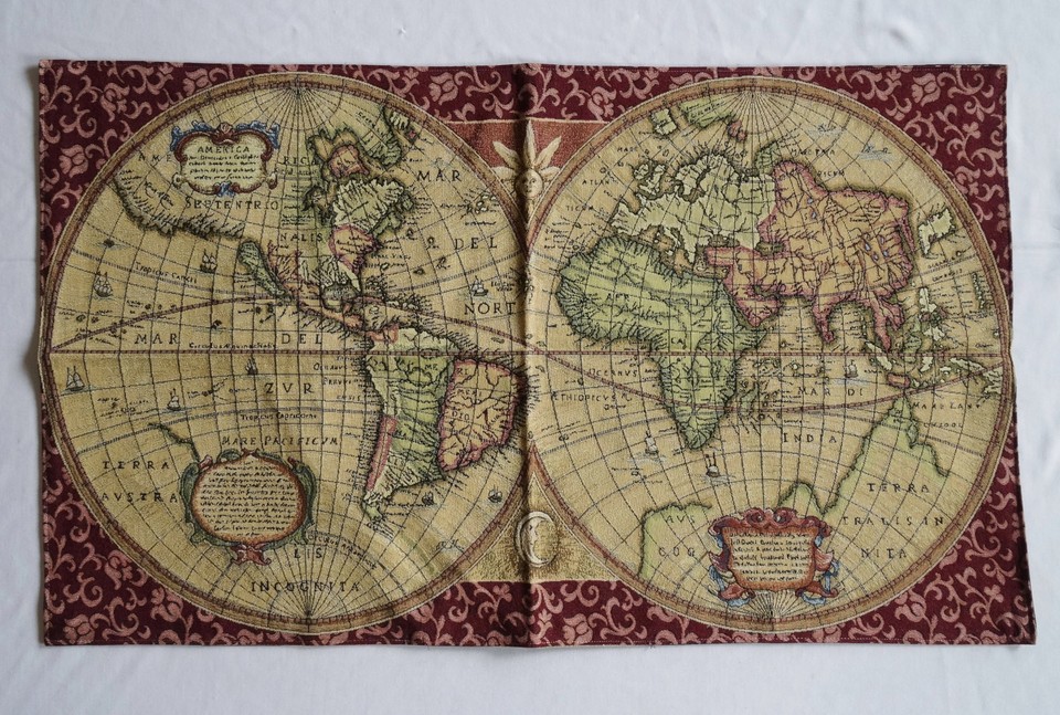 Tapisserie Murale Italie Old Map - Carte Du Monde Antique - 116x68 Cm - Design Rouge