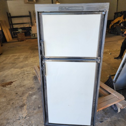 Combined Camper refrigerator (propane or electric powered) eBay