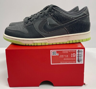 Nike Dunk Low SE GS  Halloween 2022  DQ6215-001  SIZE 6.5 Y