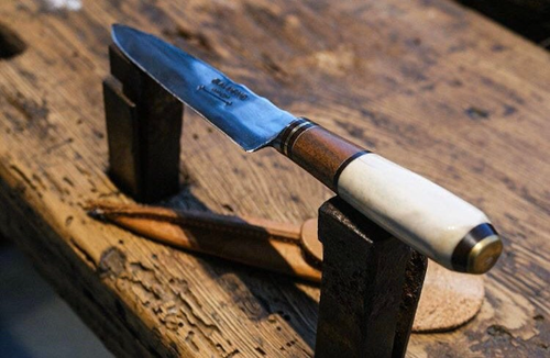 Coltello in legno per barbecue argentino, foglia in acciaio al carbonio 26 cm - Foto 3 di 10