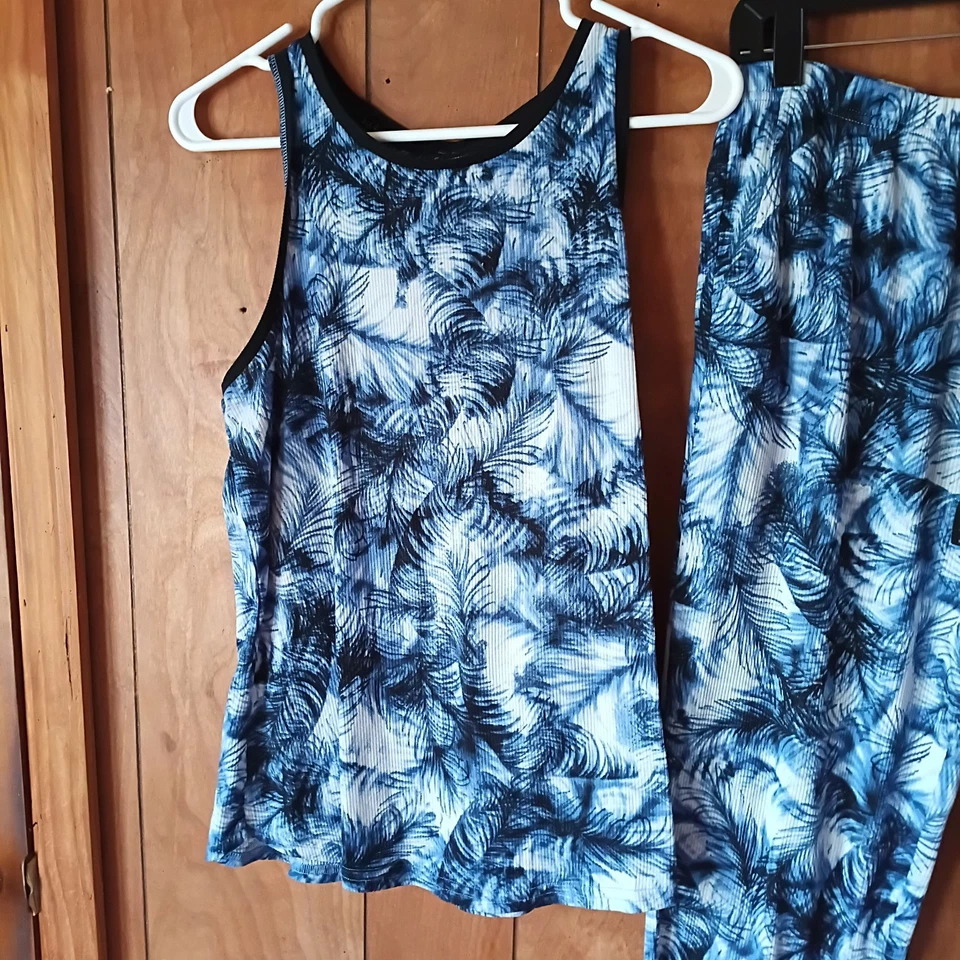 Nicole Miller Women's Blue Tropical PJ Lounge Set Size L - Image 2 of 4