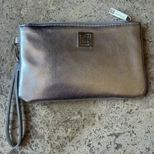Liz Claiborne Phone Charging Wallet Purse Clutch Bag iPhone Android Silver 