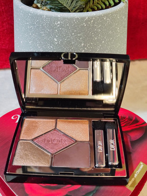 Dior Diorshow 5 Couleurs Couture Eyeshadow Palette #689 MITZAH( SEE DETAILS )