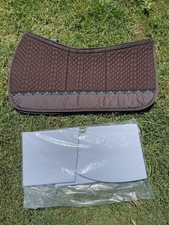 L brown Western pad with shim pockets + shims