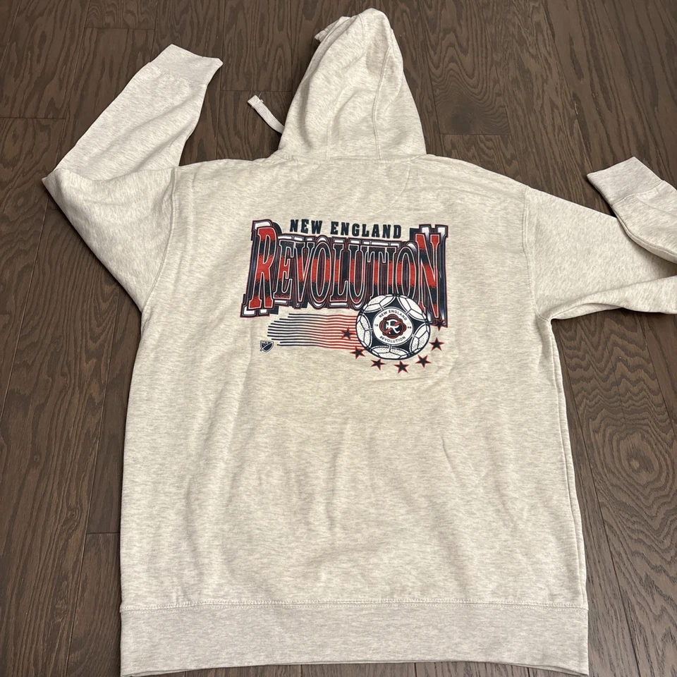 NWT Mitchell & Ness MLS Slammin New England Revolution Logo Hoodie Sweatshirt XL - Image 2 of 4