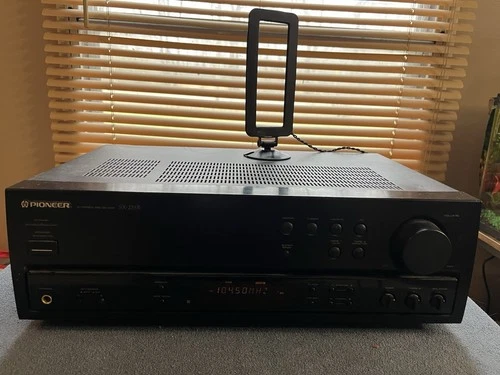 Vintage Pioneer Stereo Receiver