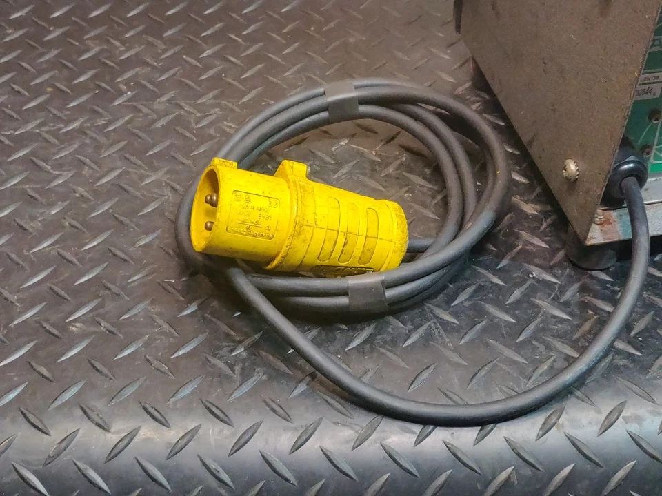 MSA TURBO FLO Air Blower Pump Breathing Apparatus Mask BA Gas Wask Fan - VAT INC - Image 2 of 4