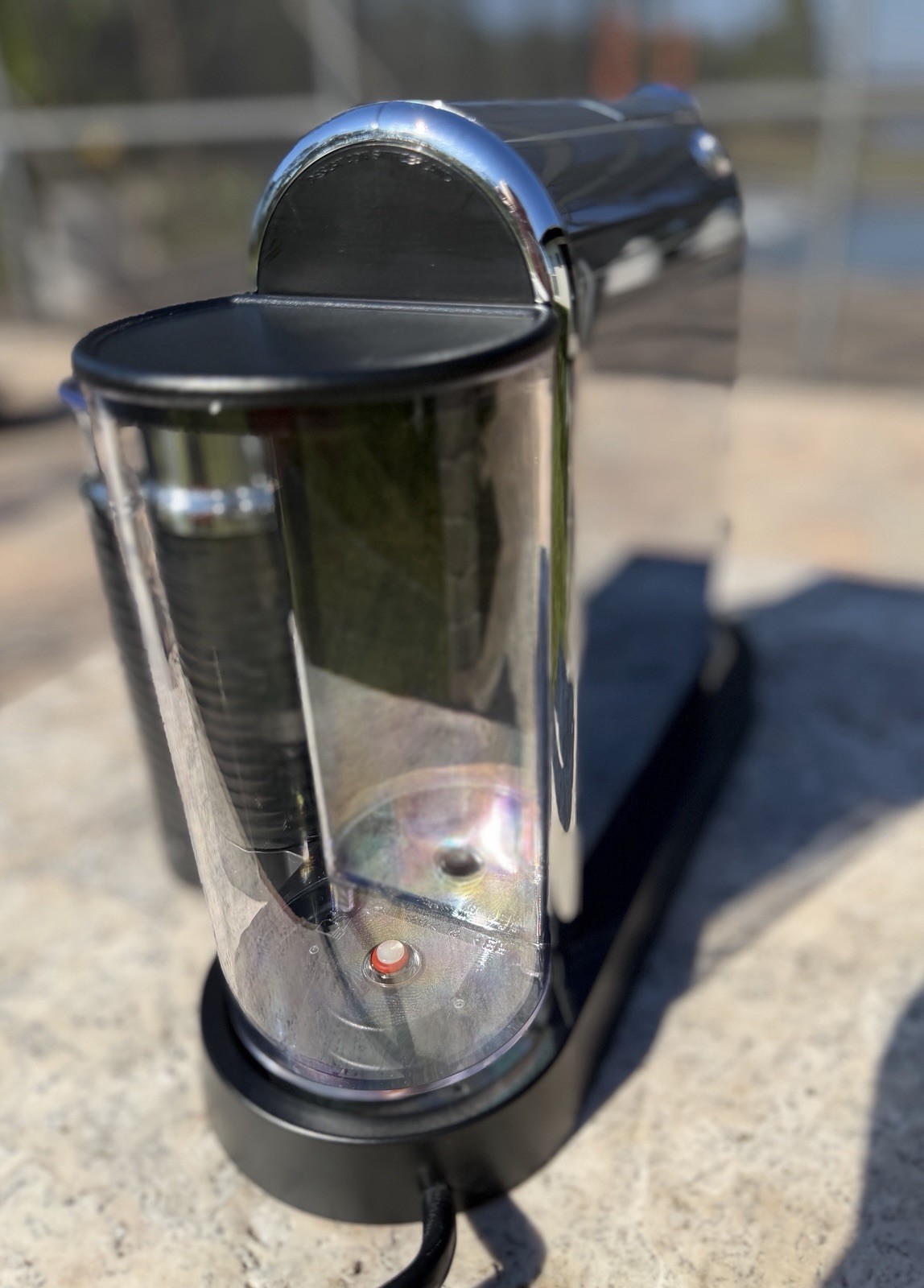 Nespresso CitiZ & Milk Espresso Machine by De’Longhi Chrome Good Condition