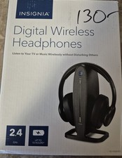 Insignia NS-HAWHP2 RF Wireless Over the Ear Headphones - Black COMPLETE