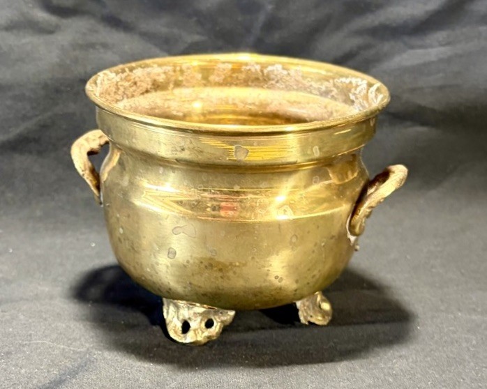 🚨VINTAGE Brass 3 Claw Footed & Handles Cauldron Bowl Planter Made in India 🇮🇳